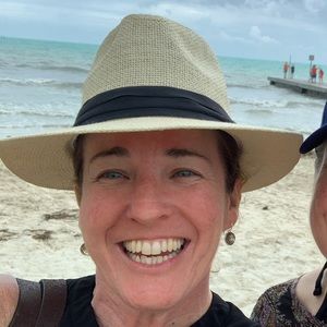 Meet your Posher, Melissa